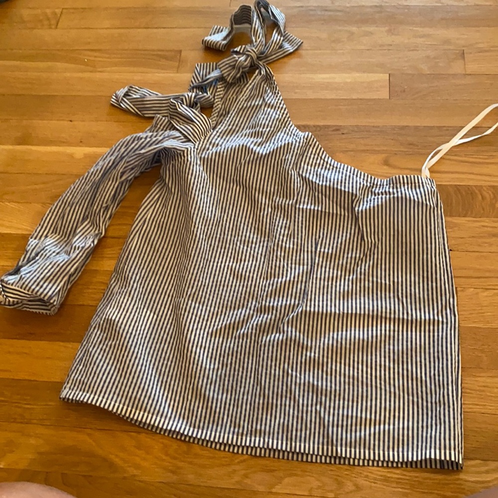 Club Monaco asymmetrical one shoulder top